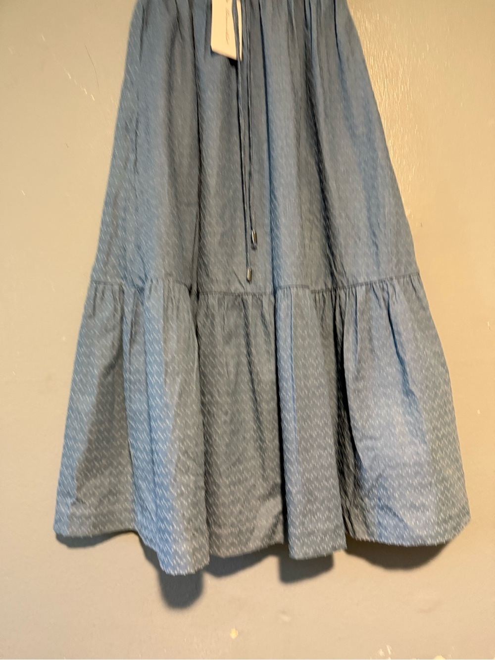 NWT Line  and Dot Light Blue Tiered maci Skirt  with pocket - Size XS